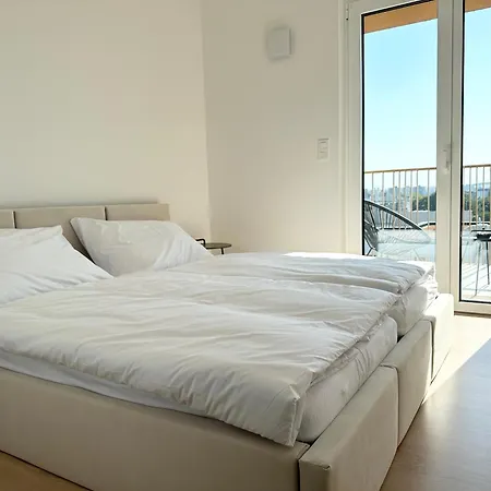 Life Apartment